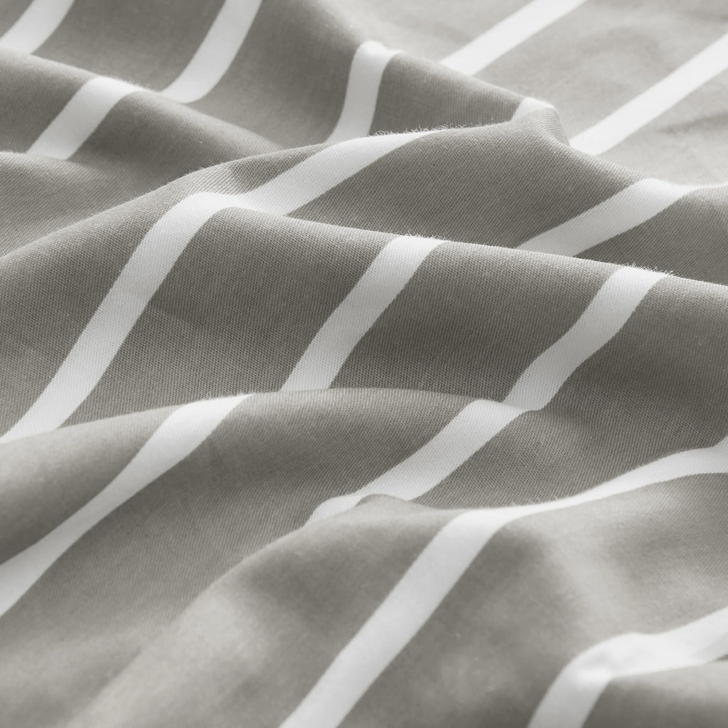 JELLYMONI Cotton Striped Pillowcases Set of 2, Sage Green, Standard | Soft breathable feel, Envelope closure, 400TC cotton, Machine washable, Gentle on skin