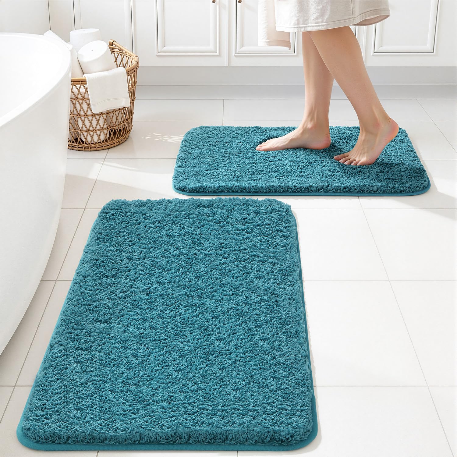 MIULEE Black Bathroom Rugs Set 2 Piece, Small Soft Absorbent Microfiber Bath Mat Set, Non Slip Quick Dry Machine Washable Plush Shaggy Bath Rugs for Bathroom Floor, Tub and Shower, 16x24 inches
