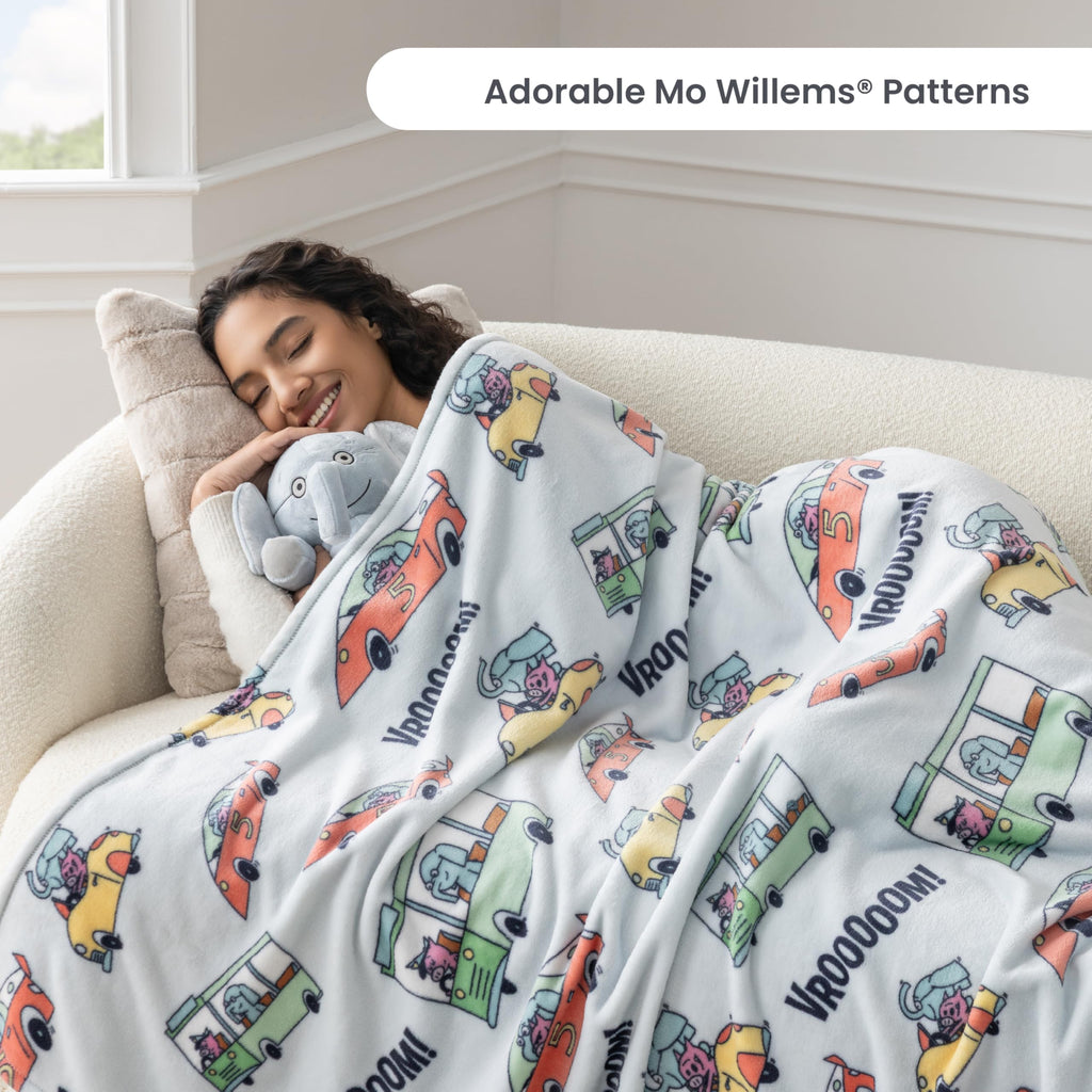 Berkshire Blanket VelvetLoft® Luxury Soft Polyester Throw Blanket, Don’t Let The Pigeon Drive The Bus, 50 x 70in(Official Mo Willems® Product)