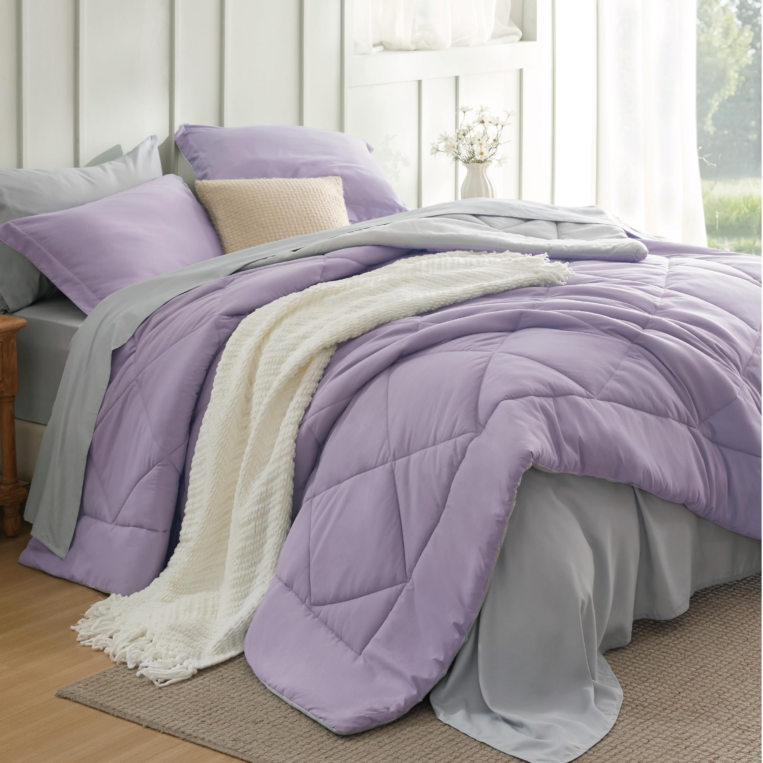 Bedsure Twin Comforter Set - 5 Pieces Reversible Grey Bedding, Twin Size Bed Set for All Seasons, Bed in a Bag with Down Alternative Comforter, Sheets, Pillowcase & Sham