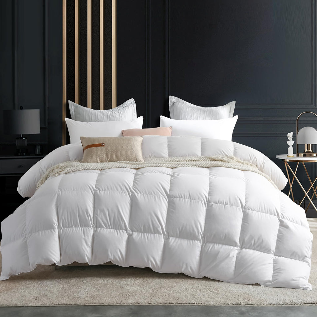 C&W Twin/Twin XL Down Comforter All Season, 750 Fill Power, Duvet Insert, 30oz Fill Weight, 100% Cotton Shell, Noiseless, Breathable, Lightweight, Machine Washable, Baffle Box, White (68"x90")