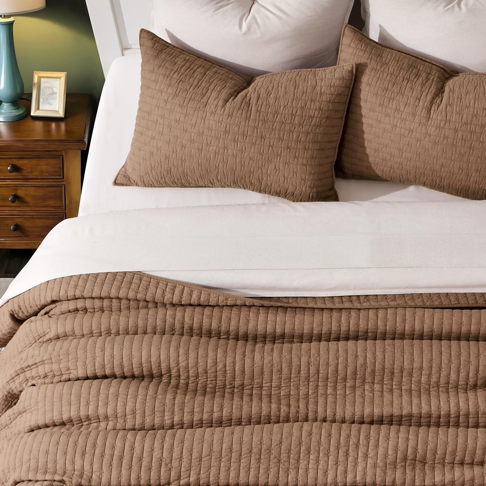 EVERGRACE Cotton Border Frame Tack-Stitch Quilt Bedding Set Queen Size, Coastal Oversized 3 Pieces Lightweight Bedspread Coverlet for All Season, with 2 Matching Shams, Blue Linen