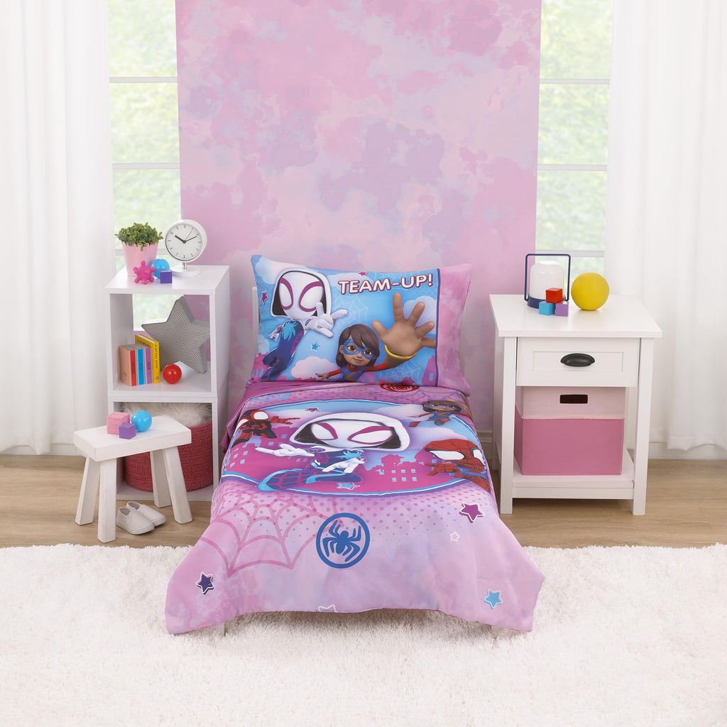 NoJo Marvel The Avengers I Am A Hero Blue, Green, Red, and Yellow 4 Piece Toddler Bed Set - Comforter, Fitted Bottom Sheet, Flat Top Sheet, and Reversible Pillowcase