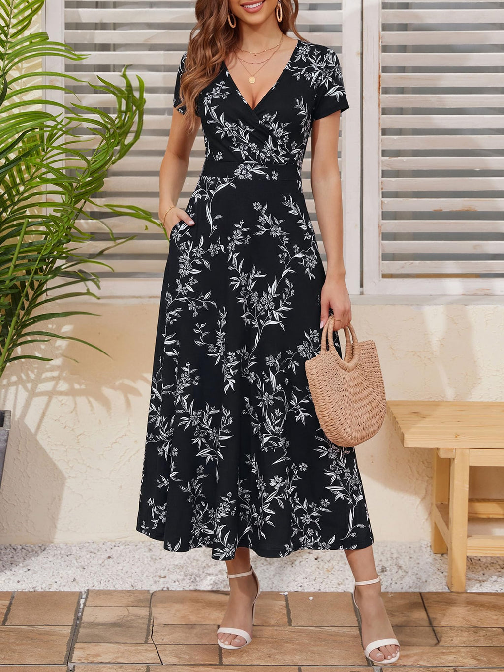 HUHOT Women's Short Sleeve Wrap V Neck Dresses for Wedding Guest Summer Floral Maxi Sundresses with Pockets Boho Dress