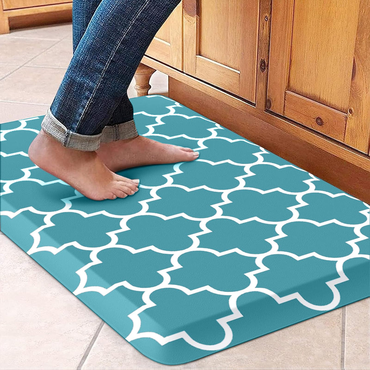 WISELIFE Anti-Fatigue Cushioned Kitchen Mat / Rug ,17.3"x 28",Non Slip Heavy Duty PVC Ergonomic Waterproof Comfort Rugs for Floor Home, Office, Sink, Laundry,Black