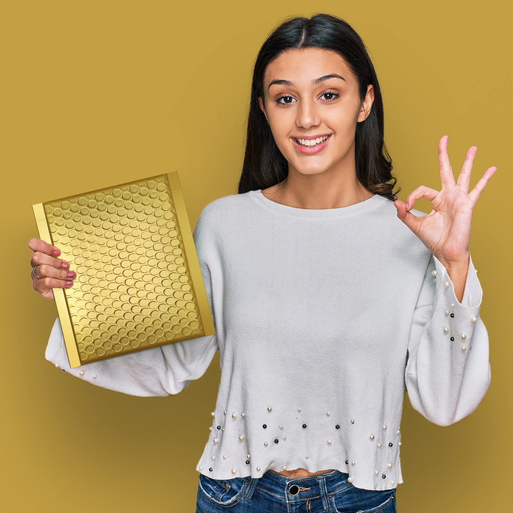 Fuxury Gold Bubble Mailers 4x8" 50 Pack, Usable Size 4X7" Strong Adhesion Metallic Bubble Envelopes,Waterproof Padded Envelopes Small Padded Mailer, Cute Packing for Jewelry, Makeup Supplie,Bulk #000