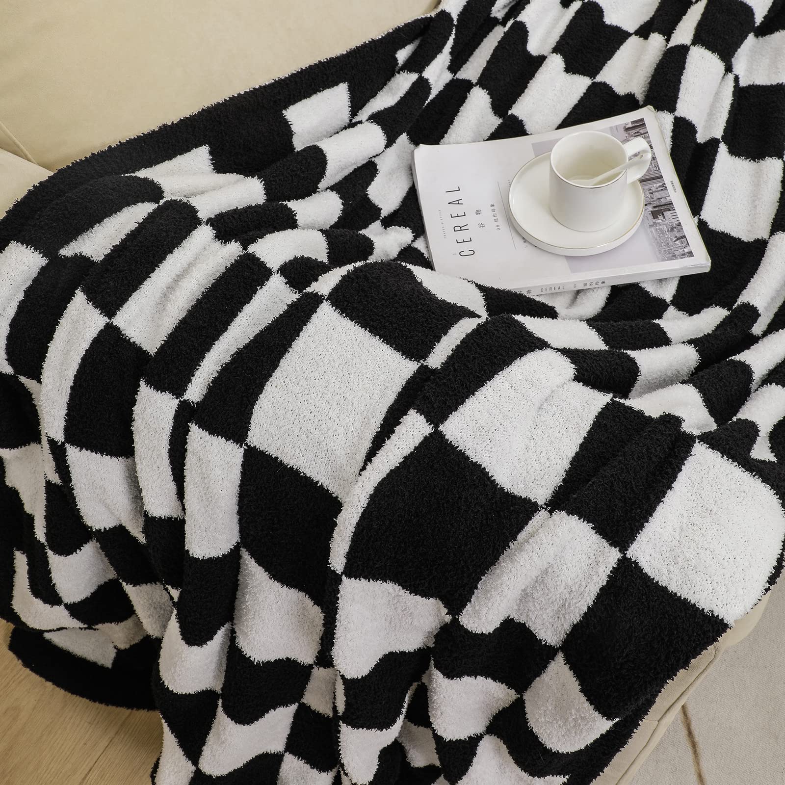 bearberry Fuzzy Checkerboard Grid Throw Blanket Soft Cozy Warm Microfiber All Season Blanket Decor for Couch Sofa Bed Travel Home (Avocado Green, 50''x60'')