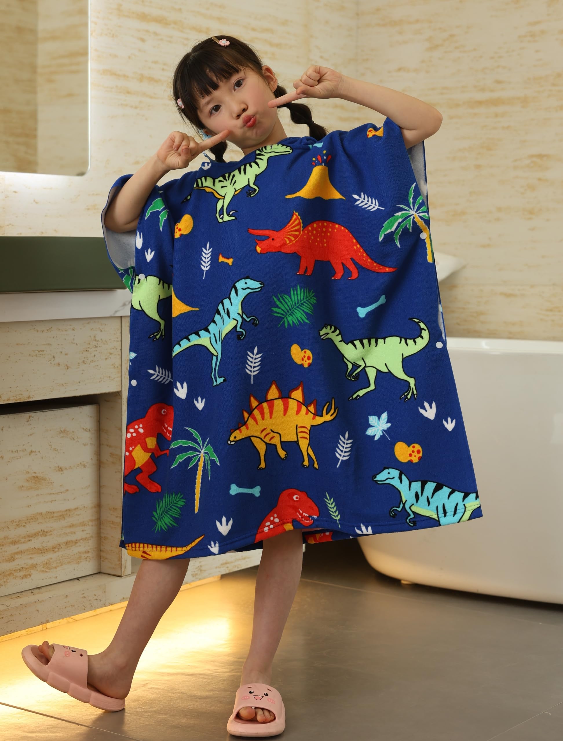 Soft Microfiber Swim Cover-ups for 3 to 10 Years Old Kids Hooded Bath Beach Poncho Towels (Alligator, Fits 3-10 Years)