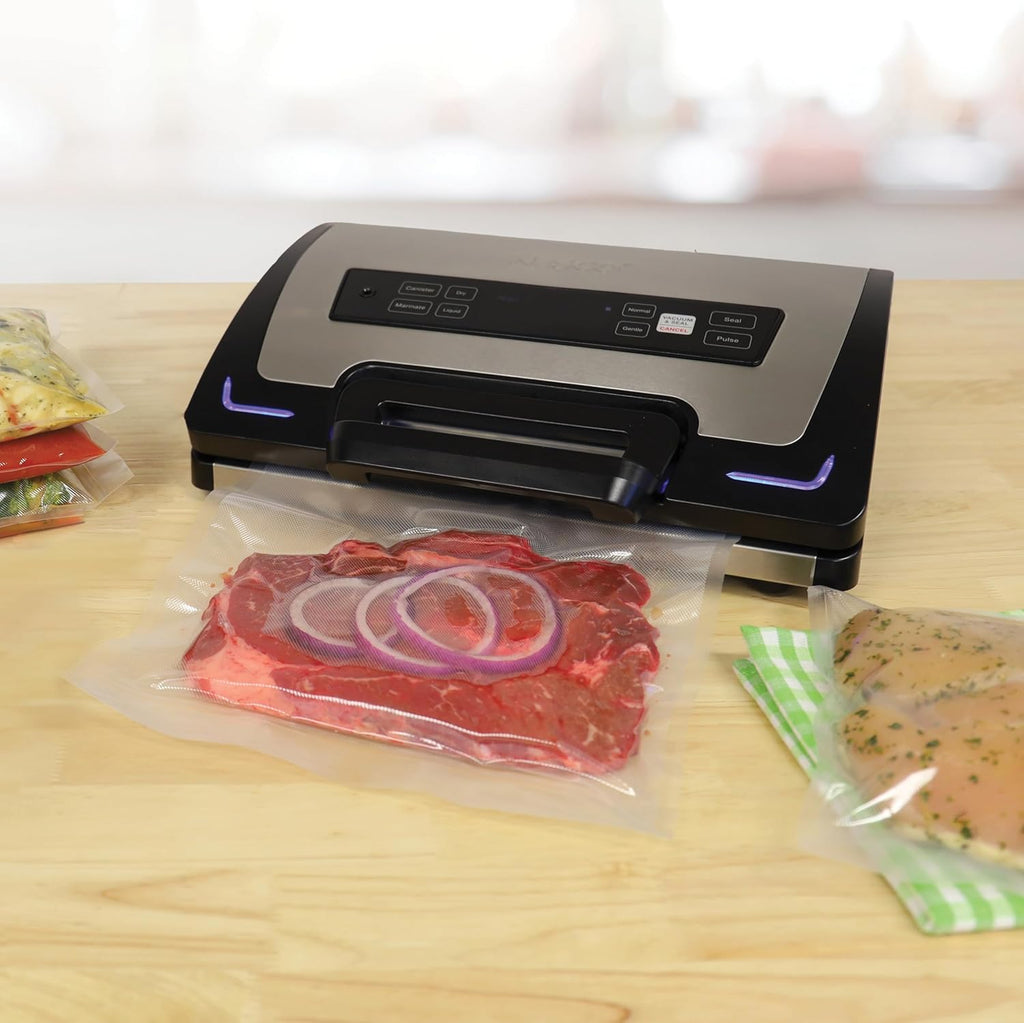 NESCO VS‑22LB Premium Vacuum Sealer for Home Food Storage, Electric Sealing System with LiquidLock™ Technology