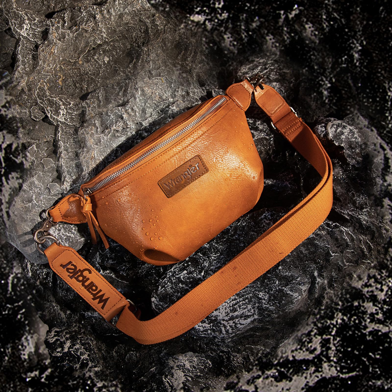 Wrangler Crossbody Bags for Women Large Fanny Packs Bum Bag Travel Belt Bags Sling Purse