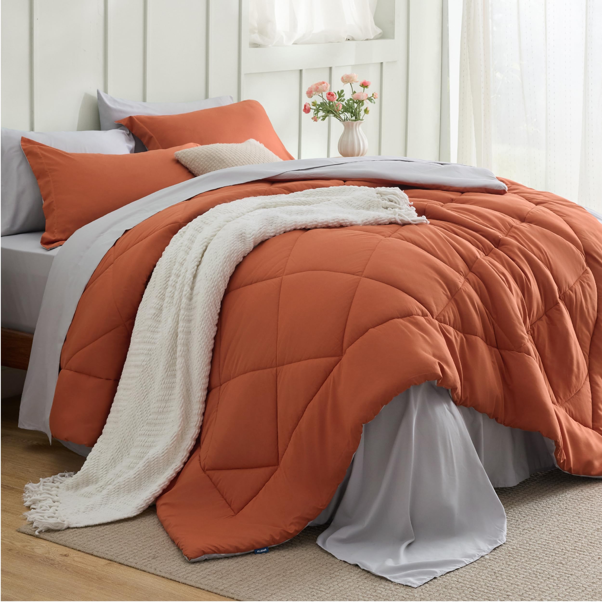 Bedsure Twin Comforter Set - 5 Pieces Reversible Grey Bedding, Twin Size Bed Set for All Seasons, Bed in a Bag with Down Alternative Comforter, Sheets, Pillowcase & Sham