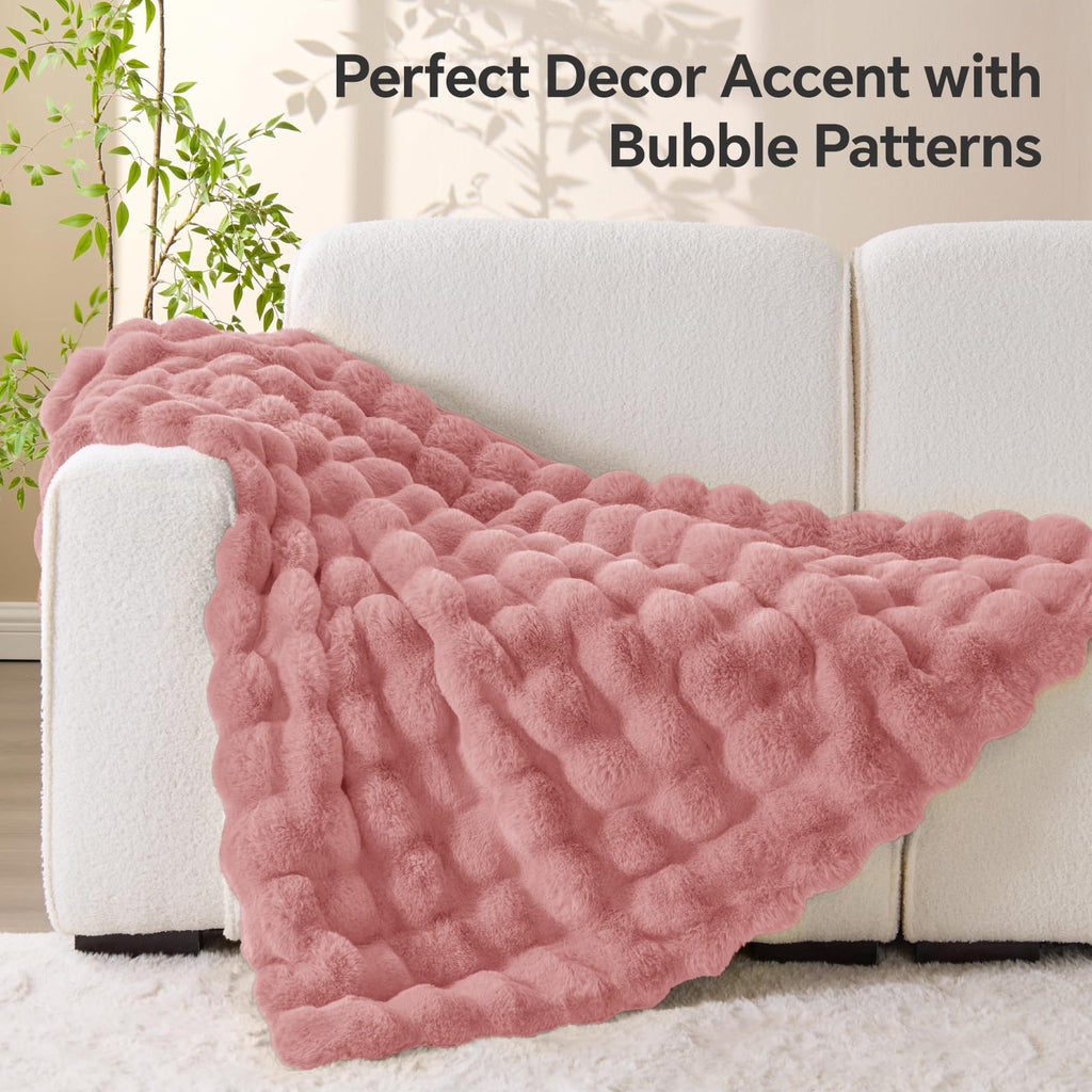 BEDELITE Faux Fur Throw Blanket, Soft Cozy Plush Dark Grey Bubble Blanket for Couch Sofa Bedroom Living Room Decor - 870GSM Thick Warm Fuzzy Fluffy Faux Rabbit Fur Blanket, 50x60 Inches