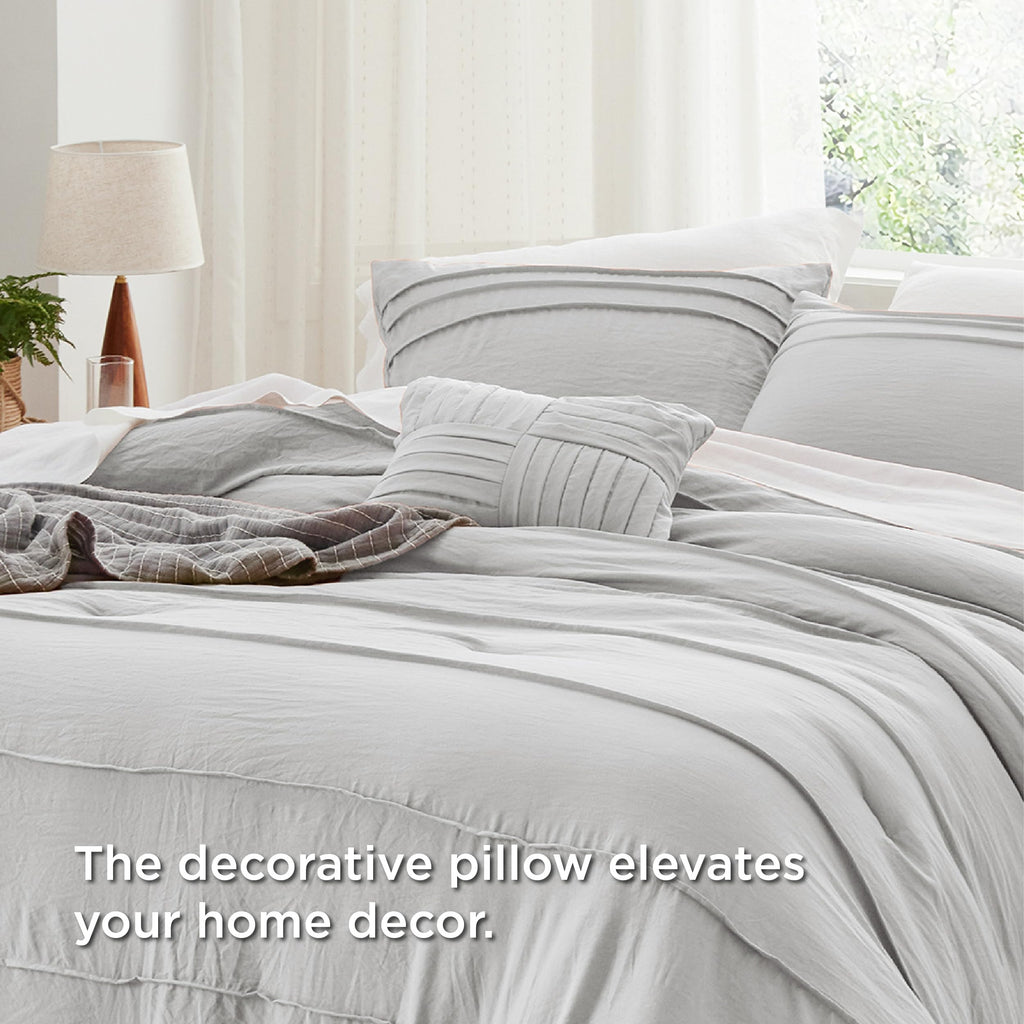 Bedsure Twin Comforter Set - 3 Pieces Pinch Pleat Bed Set, Beige Boho Bedding for All Season, 1 Soft Comforter, 1 Pillowcase, 1 Decorative Pillow