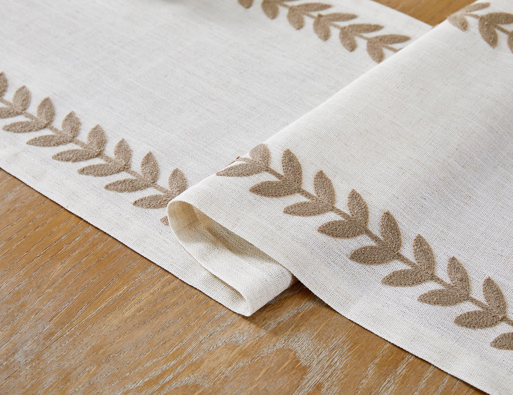Wracra Embroidered Placemats, 13 x 18 Inch Set of 4 Placemats, Irregular Willow Rustic Place Mats for Kitchen Table and Heat Resistant, Blue 4PCS