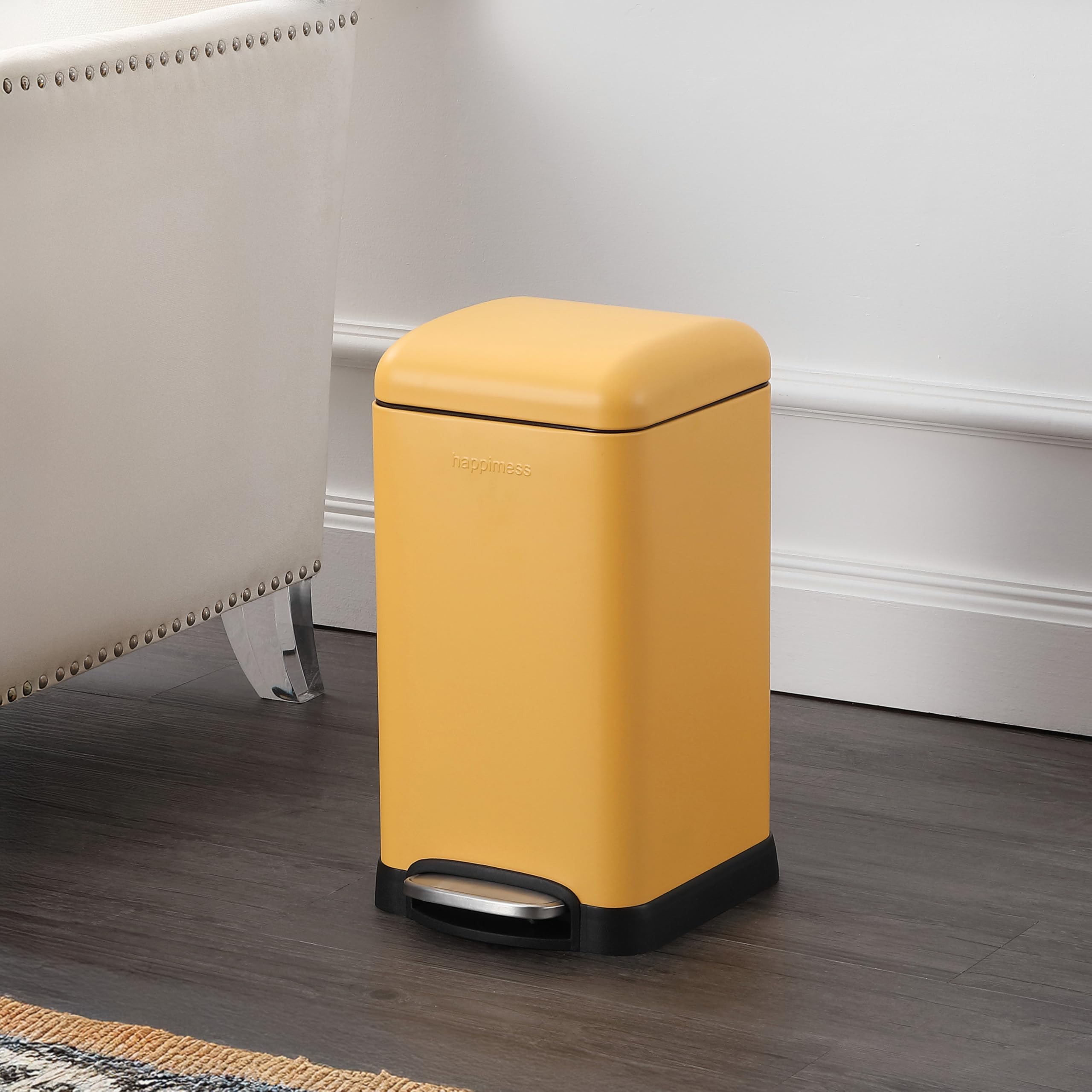 happimess HPM1012B Betty Retro Mini 3.2-Gallon Step-Open Trash Can with Soft-Close Lid, Modern, Minimalistic, Fingerprint Proof for Home, Kitchen, Laundry Room, Office, Bedroom, Bathroom, Black