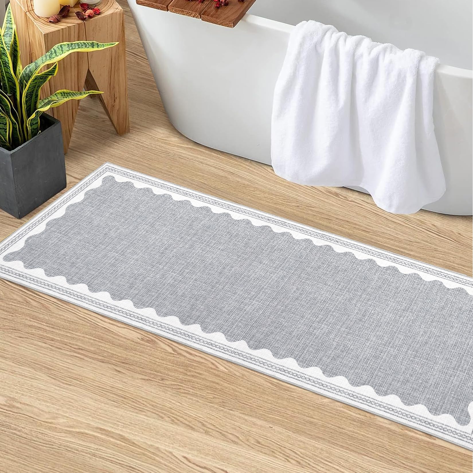 Scalloped Rug 2x3 Rugs for Entryway, Solid Blue Rugs Small Area Rug Non Slip Scalloped Bath Mat, Washable Front Door Mat Indoor Entrance,Soft Girls Nursery Dorm Carpet for Bedroom Kitchen