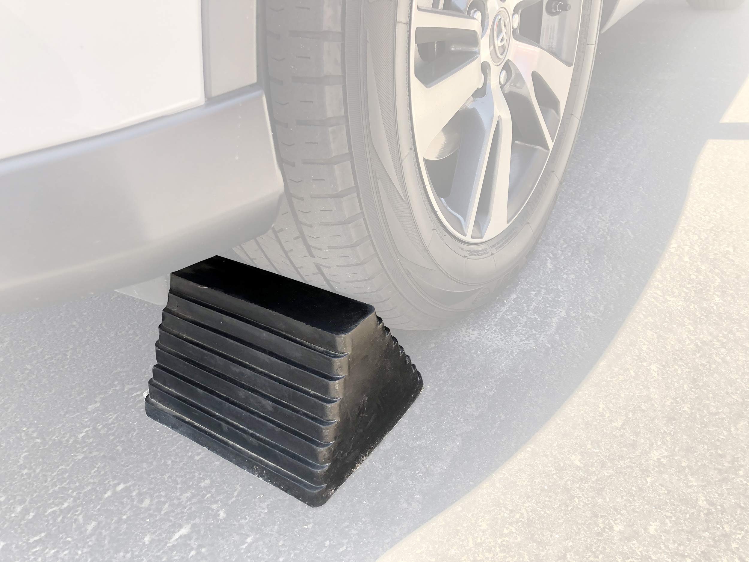 MaxxHaul 70073 Solid Rubber Heavy Duty Wheel Chock with Eyebolt (Pack of 2)