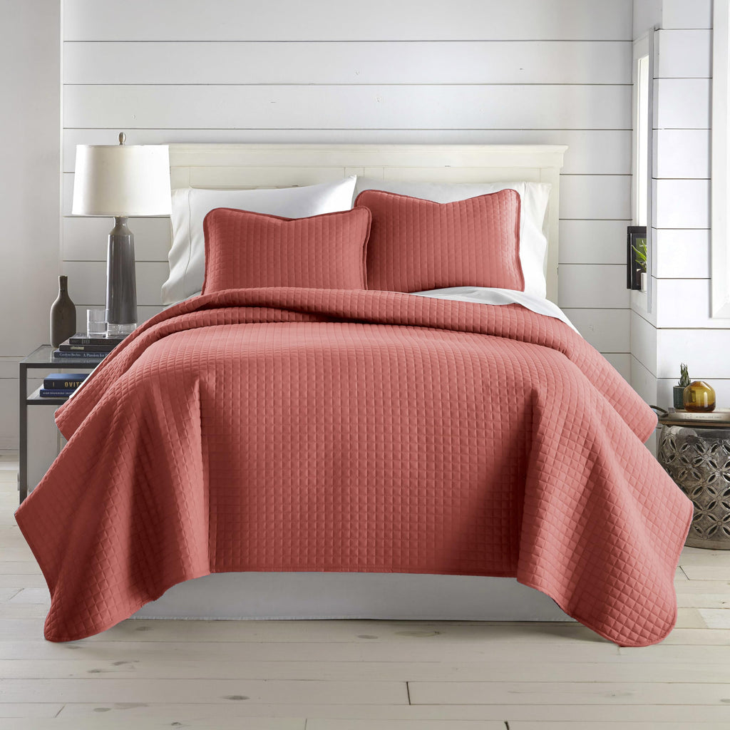 Southshore Fine Living, Inc. XL Twin Quilt Set, Microfiber Quilted Bedspread, White Bedding Twin Coverlet w/Pillow Sham, Pet Hair Resistant Bedding Coverlet Set, Quilted Coverlet, Bright White Quilt