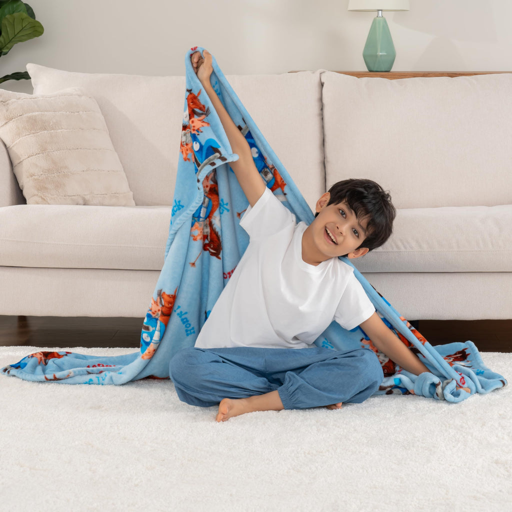 Berkshire Blanket VelvetLoft® Luxury Soft Polyester Throw Blanket, Don’t Let The Pigeon Drive The Bus, 50 x 70in(Official Mo Willems® Product)