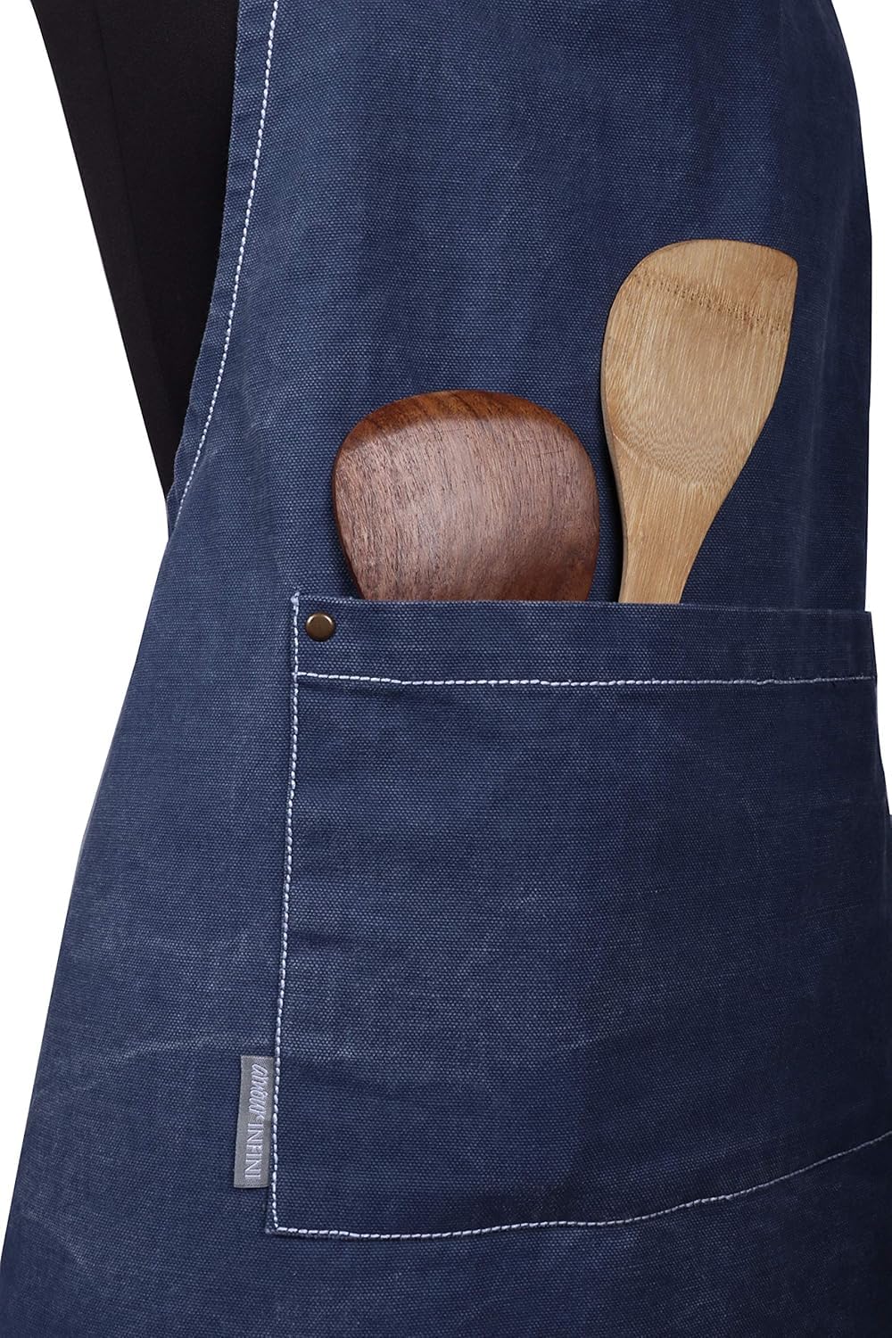AMOUR INFINI Cotton Aprons for Women with Pocket, Adjustable Strap & Waist Ties - Washable Aprons for Baking, Cooking, Gardening (27.5 x 33 Inches - Blooming Floral)