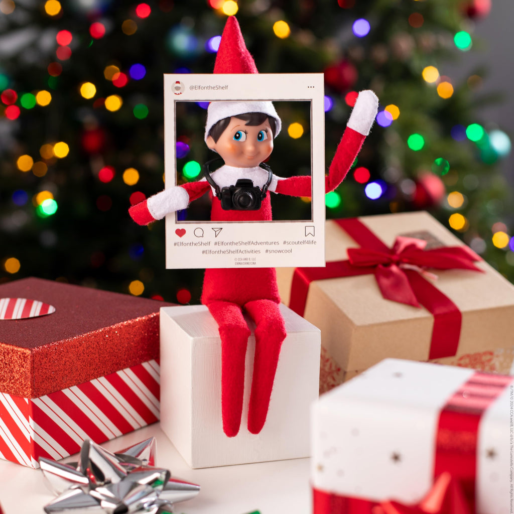 The Elf on the Shelf 24-Day Super Set Official The Elf on the Shelf Ideas for 24 Days of Elf Magic - 80+ Props, MagiFreez Standing Pants and Calendar - for Ages 3 Years and Up Scout Elf Not Included