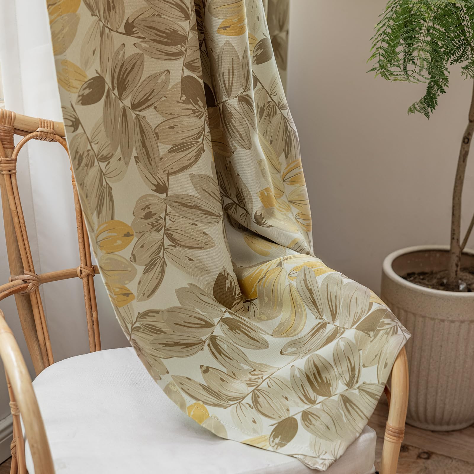 SUOUO Brown Floral Blackout Curtains for Bedroom Patterned Leaf 84 inches Long Room Darkening Window Drapes for Living Room 2 Panels