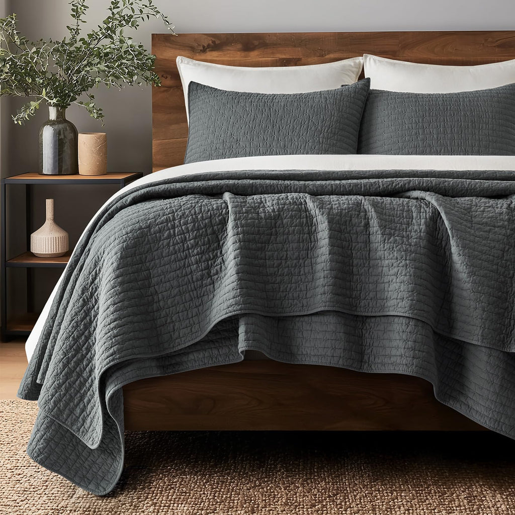 EVERGRACE Cotton Border Frame Tack-Stitch Quilt Bedding Set Queen Size, Coastal Oversized 3 Pieces Lightweight Bedspread Coverlet for All Season, with 2 Matching Shams, Blue Linen