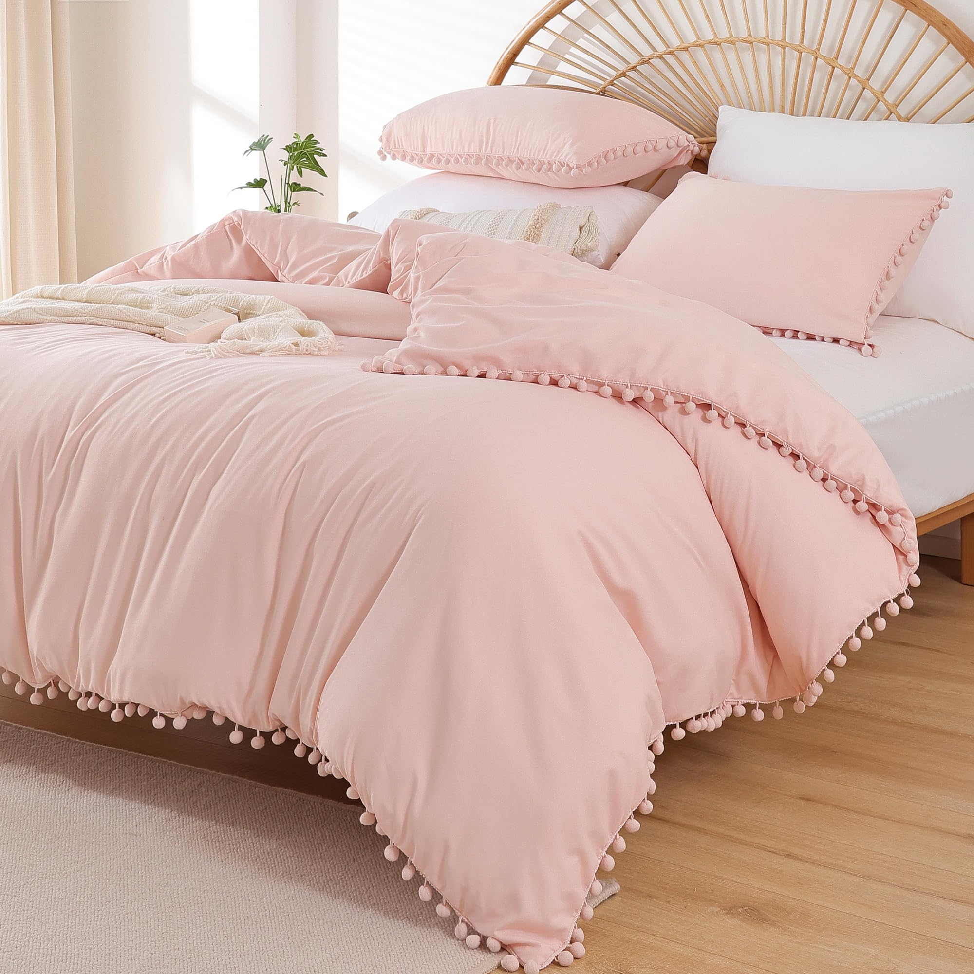 YIRDDEO Twin Comforter Set - Comforter Twin Size Bed with Ball Pom Fringe, Soft Bedding Set for All Seasons - 2 Pieces, 1 Comforter (66"x90") & 1 Pillow Sham(20"x26"), Beige
