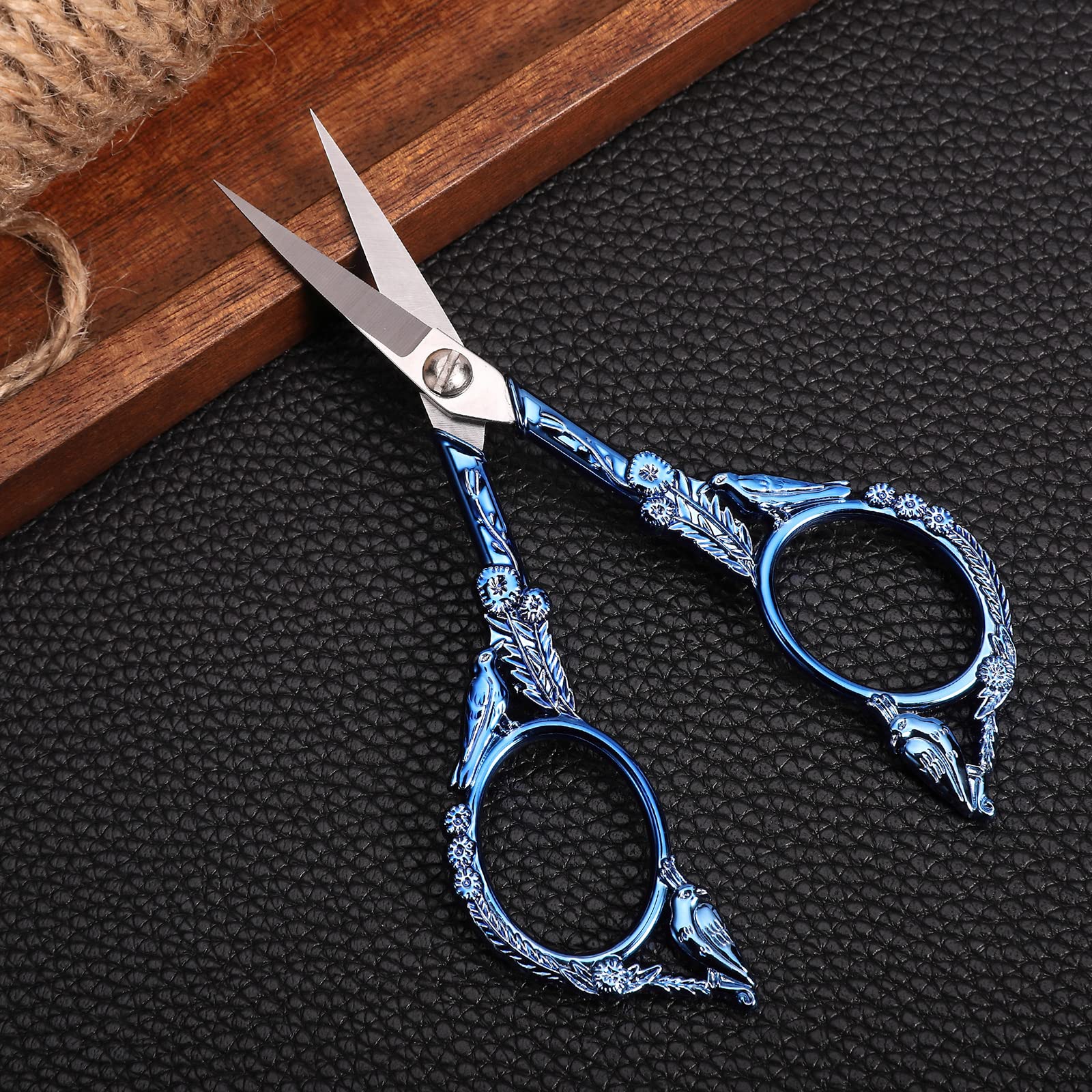 YOUGUOM Small Craft Scissors, Little Travel Sharp Embroidery Scissors All Purpose, Straight Tips Mini Sewing Shears, Precision Detail Thread Cutting Snips