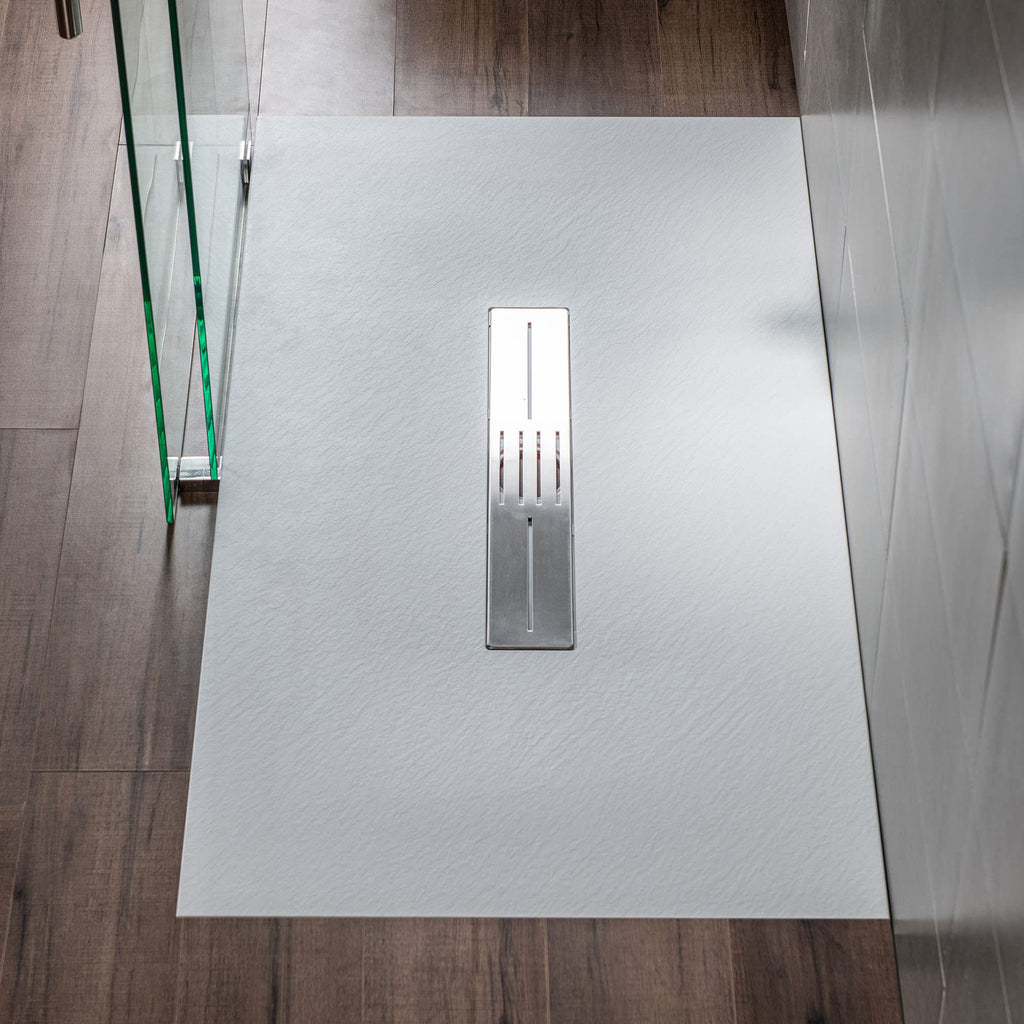 WOODBRIDGE 47.25 in L x 31.5 in W Zero Threshold Shower Base with Center Drain, Decorative Drain Plate, Tile Flange, Wheelchair Access, Low Profile, Black