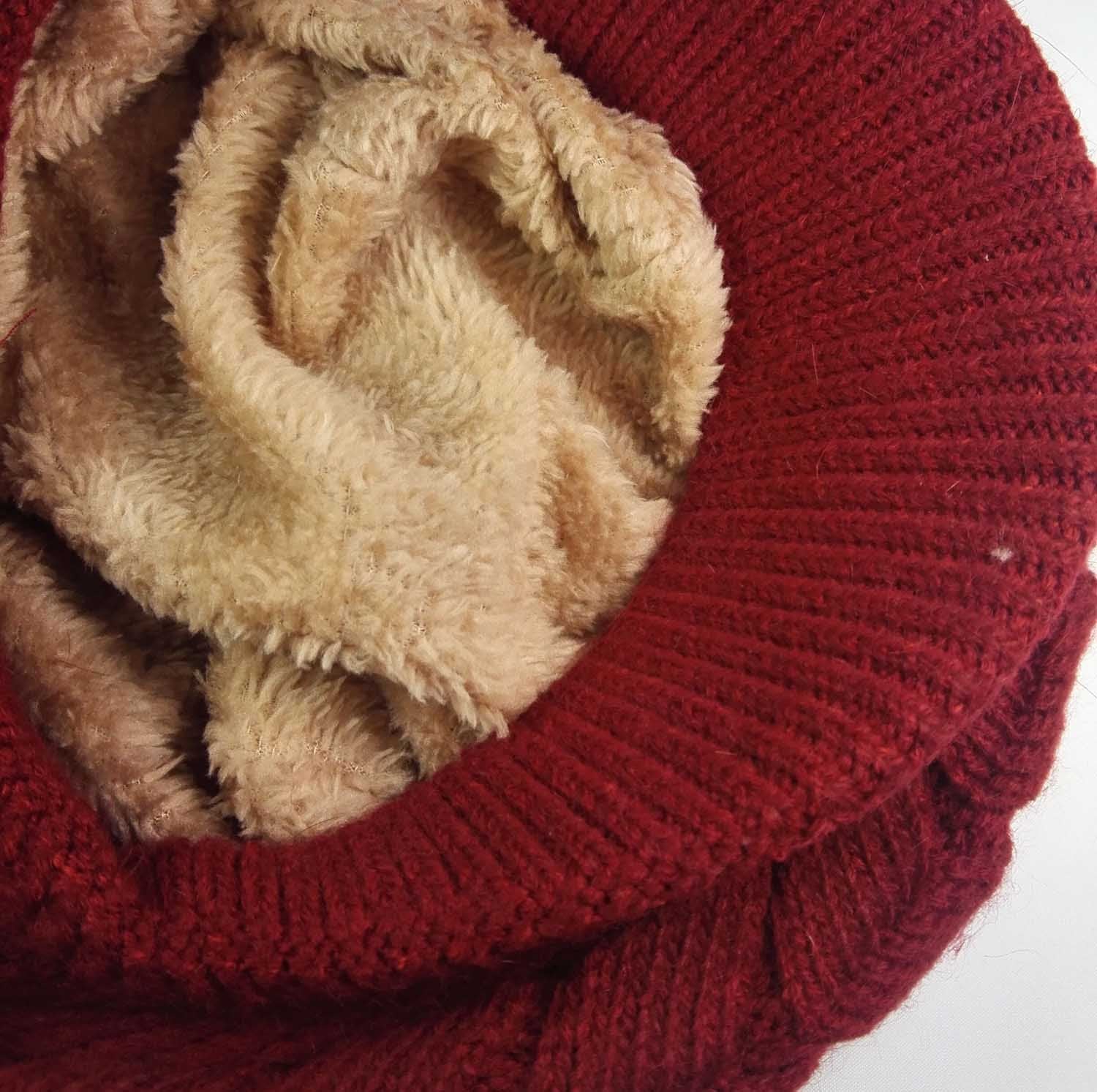 Women Winter Warm Knit Hat Wool Snow Ski Caps with Visor