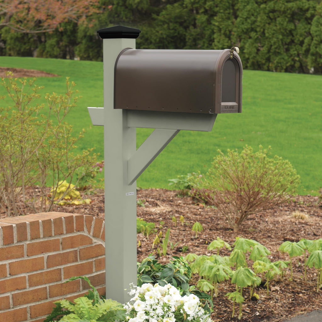 Highwood AD-MLBX1-BKE Hazelton Mailbox Post, Black