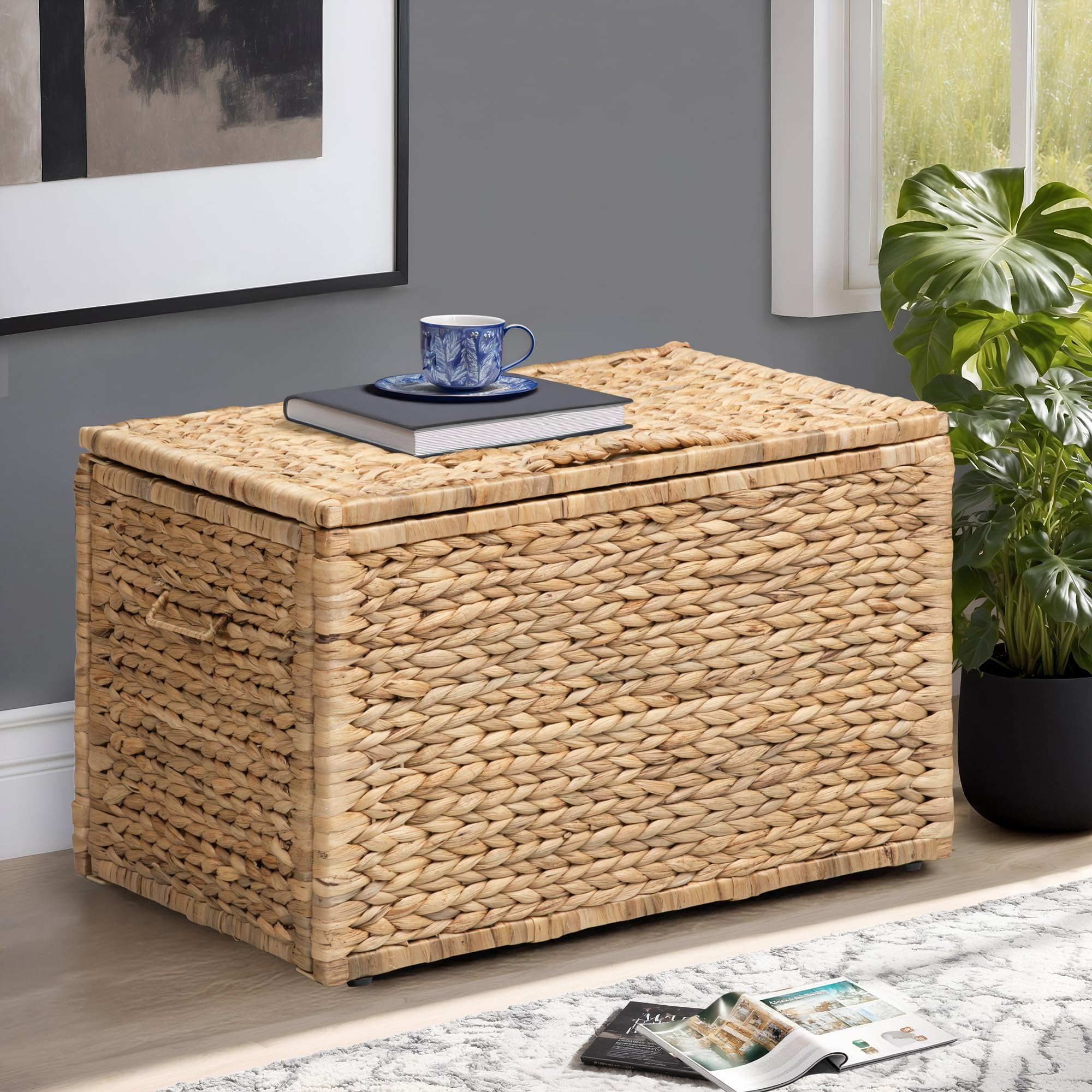 eHemco Heavy-duty Water Hyacinth Wicker Storage Trunk with Metal Frame, 30 by 17.5 by 17.5 Inches, Brown Wash