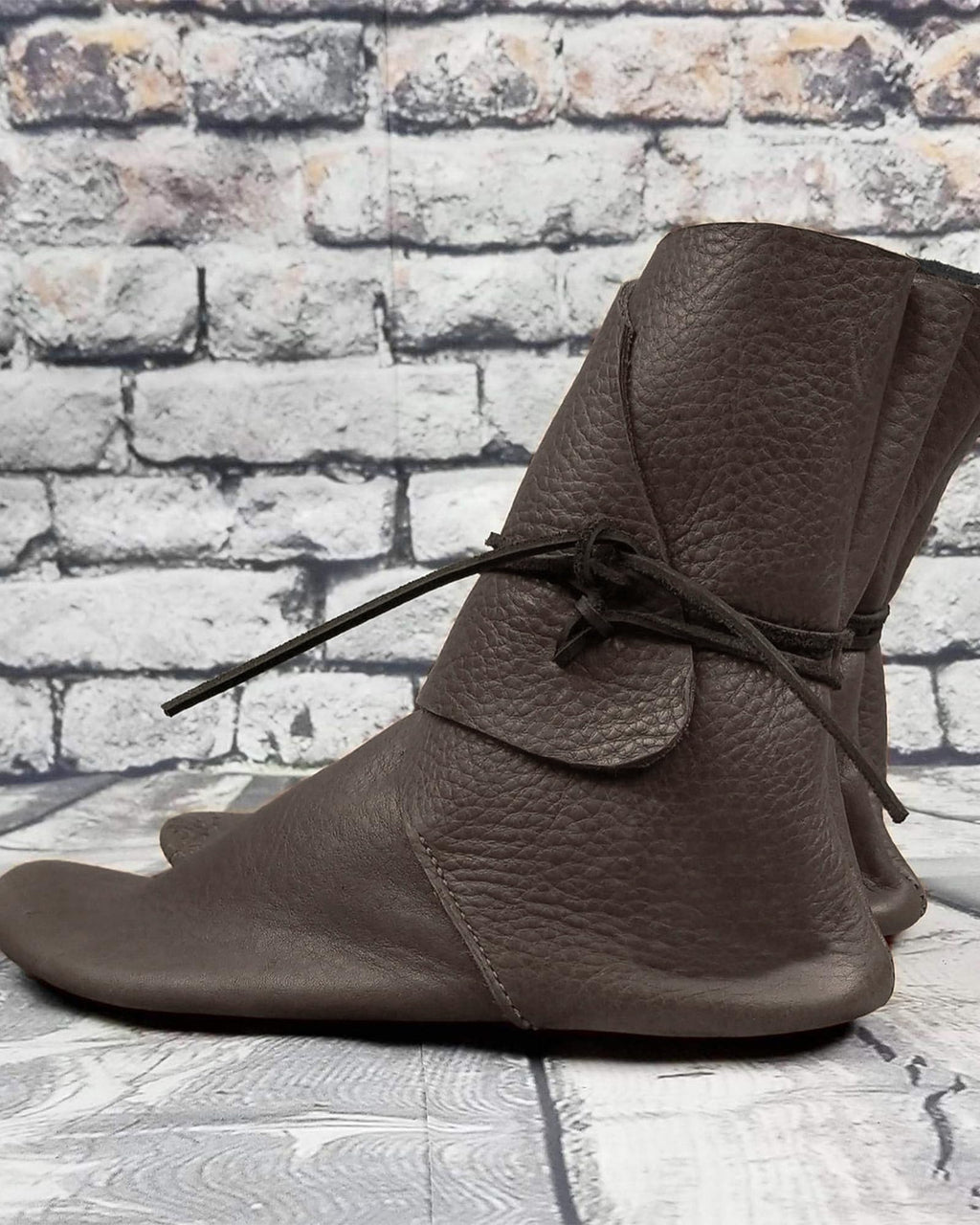 Syktkmx Mens Renaissance Boots Slip on Lace Up Medieval Cosplay Western Pirate Viking Tied Halloween Cuff Shoes