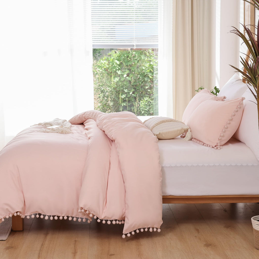 YIRDDEO Twin Comforter Set - Comforter Twin Size Bed with Ball Pom Fringe, Soft Bedding Set for All Seasons - 2 Pieces, 1 Comforter (66"x90") & 1 Pillow Sham(20"x26"), Beige