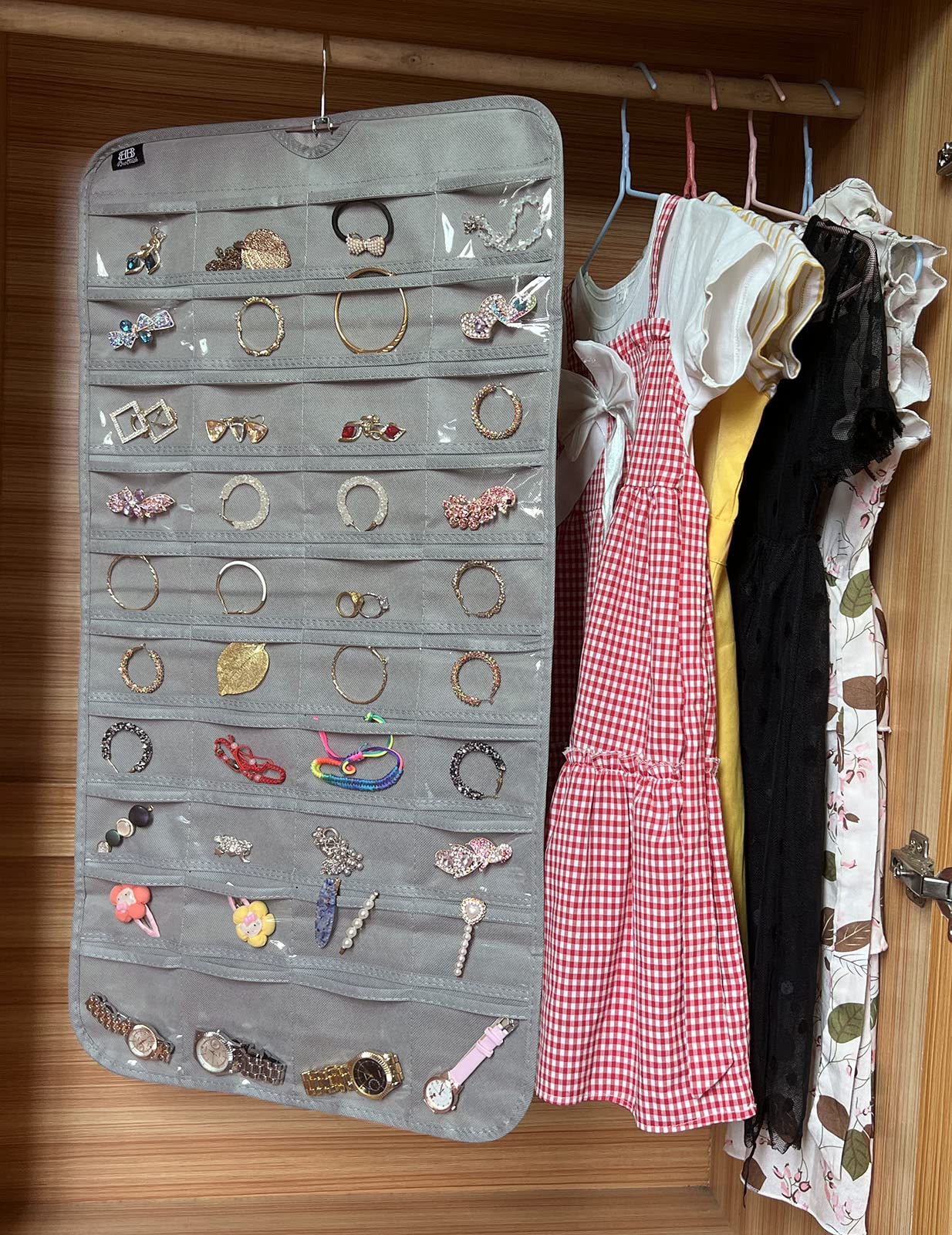 BB Brotrade Hanging Jewelry Organizer,Accessories Organizer,80 Pocket Organizer for Holding Jewelries（Beige）