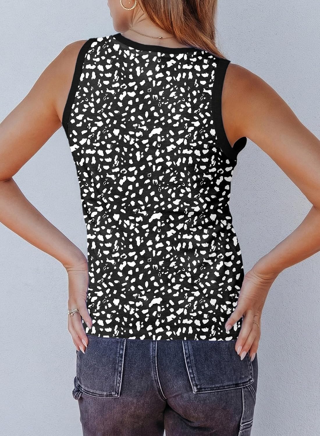 Dokotoo Womens Leopard Print Tank Tops Crewneck Sleeveless Summer Casual T-Shirts Blouses