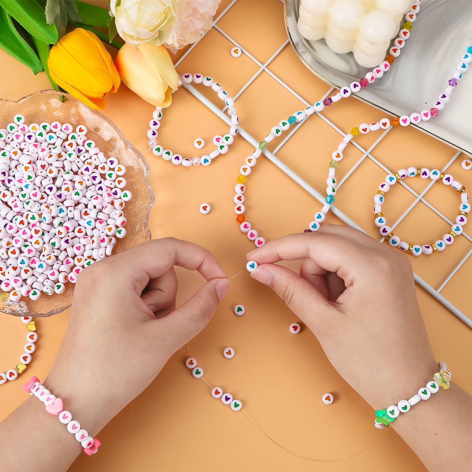 Augshy 700PCS White Letter Beads Alphabet Beads for Making DIY (6mm) | Premium Acrylic Cube Shape, Ideal Bracelets and Keychains, Large Hole Design for Easy Paracord Threading