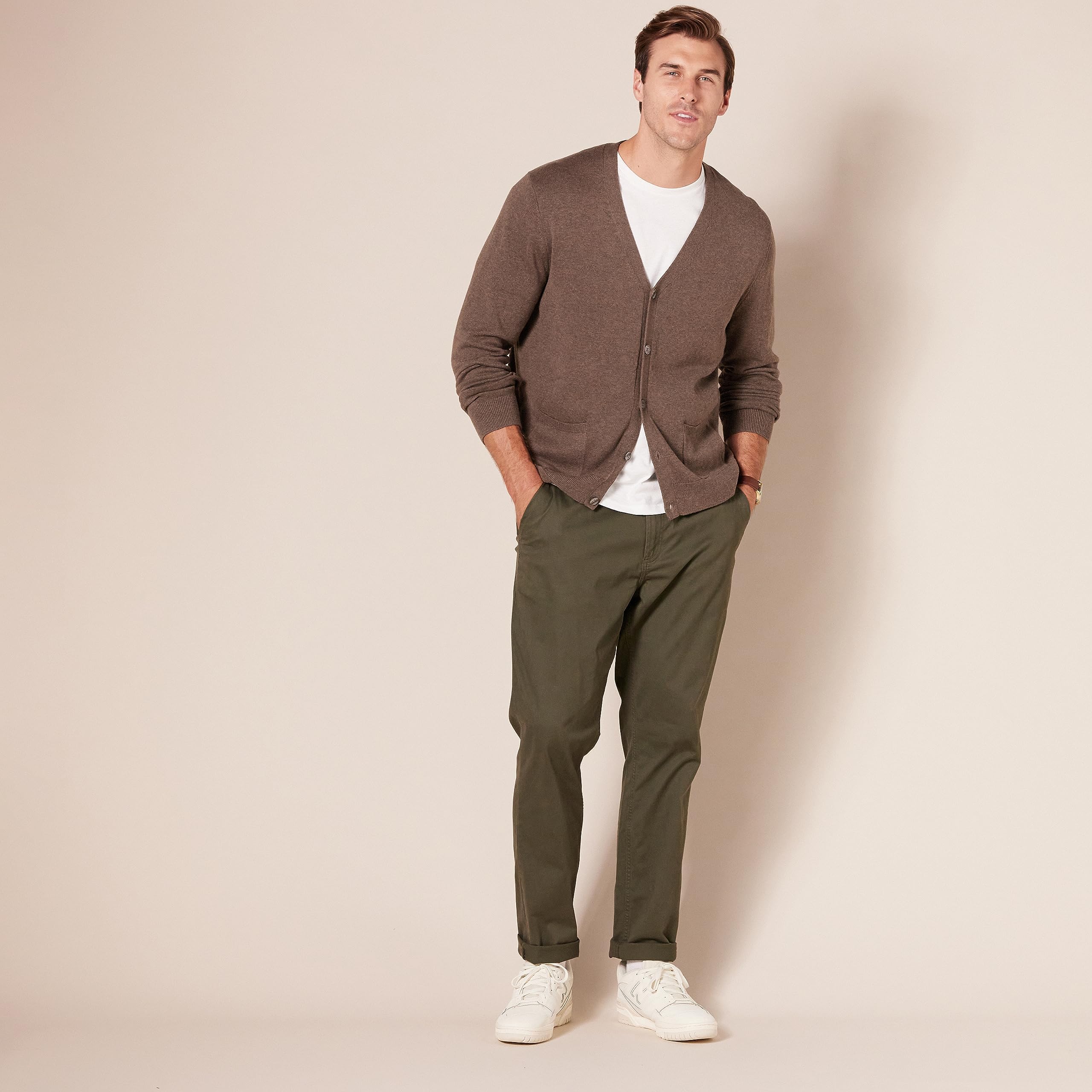 Amazon Essentials Men's V-Neck Cotton Cardigan Sweater