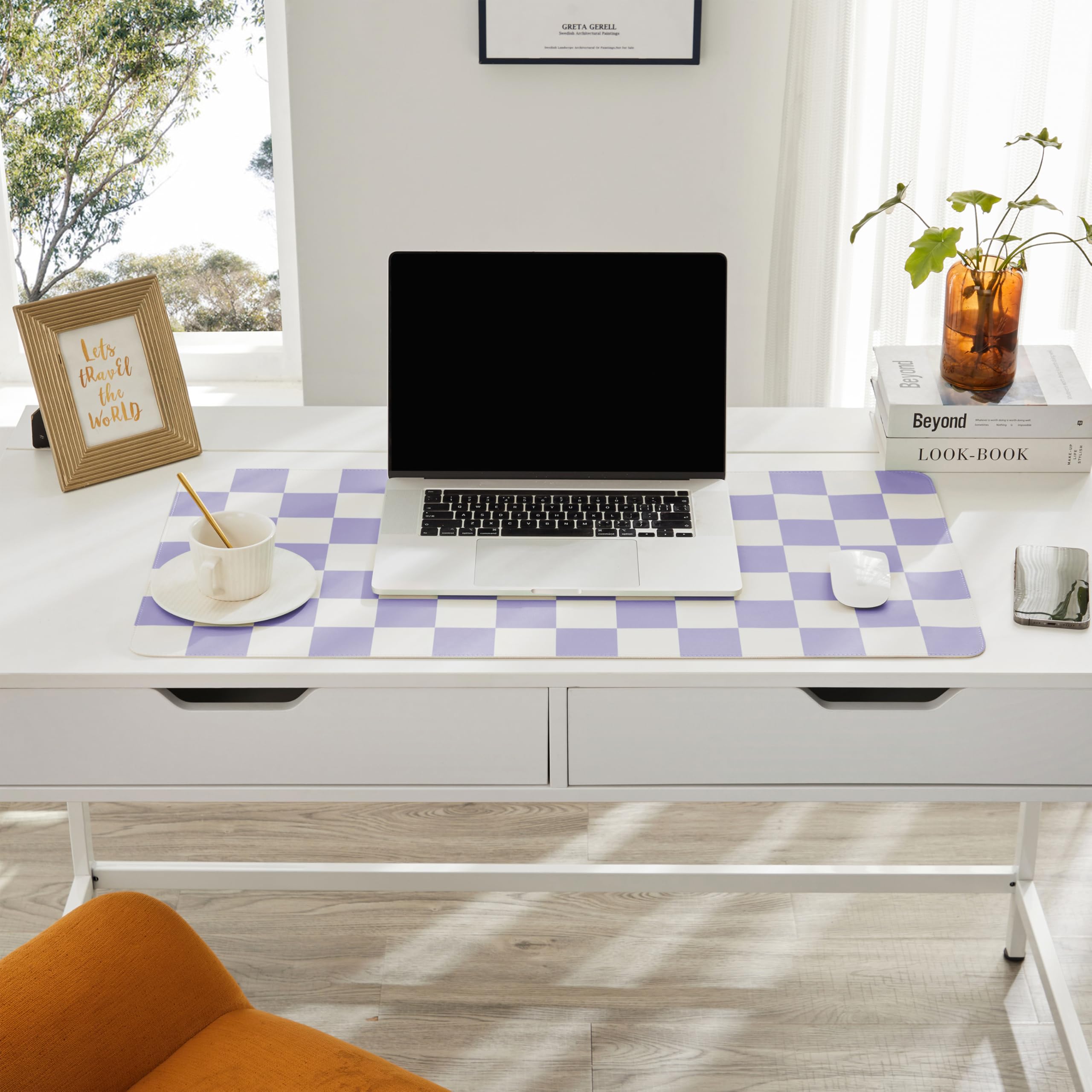 Ohocut Checkered Desk Mat, Large Cute Aesthetic Retro PU Leather Computer Laptop Desk Mat, Non-Slip Waterproof Mouse Keyboard Pad, Desk Writing Mat for Work/Home (Beige, 23.6" x 13.7")