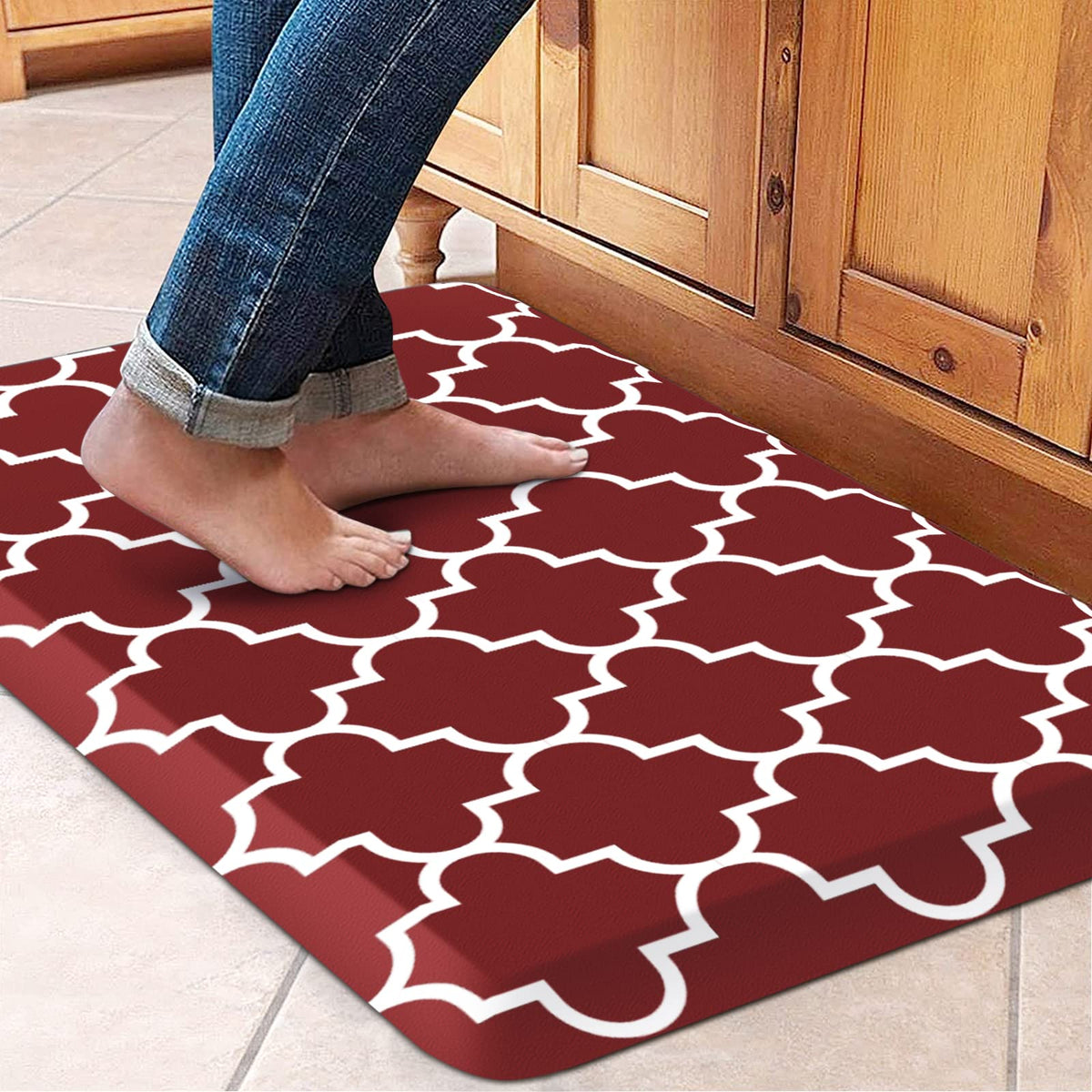 WISELIFE Anti-Fatigue Cushioned Kitchen Mat / Rug ,17.3"x 28",Non Slip Heavy Duty PVC Ergonomic Waterproof Comfort Rugs for Floor Home, Office, Sink, Laundry,Black