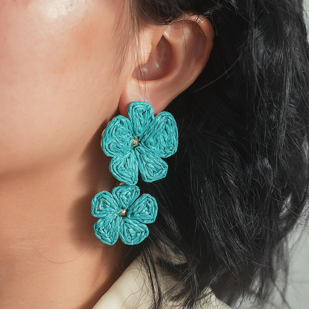 Boho Flower Earrings Statement Raffia Dangle Earrings Cute Floral Jewelry Trendy Summer Beach Vacation Outfits for Women