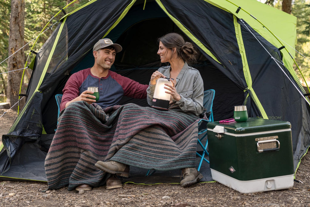 Coleman Carlsbad Dark Room Tent with Screened Porch, 4/6 Person Tent Blocks 90% of Sunlight to Keep Inside Cool, Weatherproof Shelter with Easy Setup