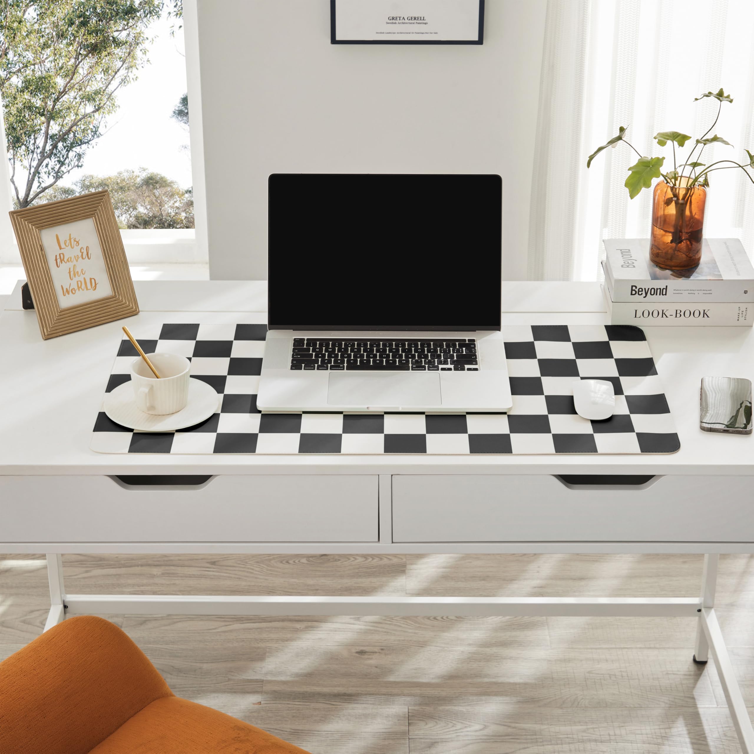 Ohocut Checkered Desk Mat, Large Cute Aesthetic Retro PU Leather Computer Laptop Desk Mat, Non-Slip Waterproof Mouse Keyboard Pad, Desk Writing Mat for Work/Home (Beige, 23.6" x 13.7")