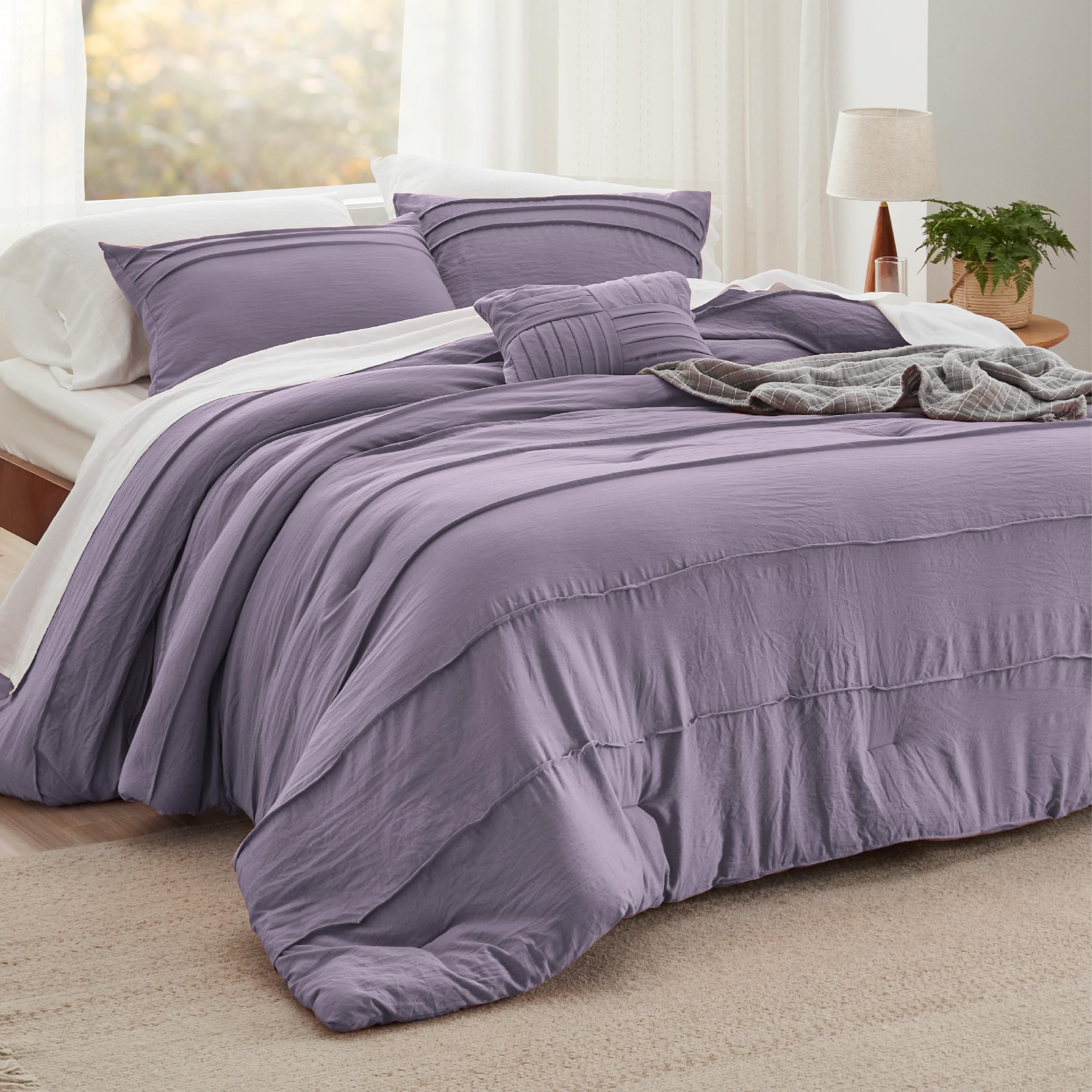 Bedsure Twin Comforter Set - 3 Pieces Pinch Pleat Bed Set, Beige Boho Bedding for All Season, 1 Soft Comforter, 1 Pillowcase, 1 Decorative Pillow