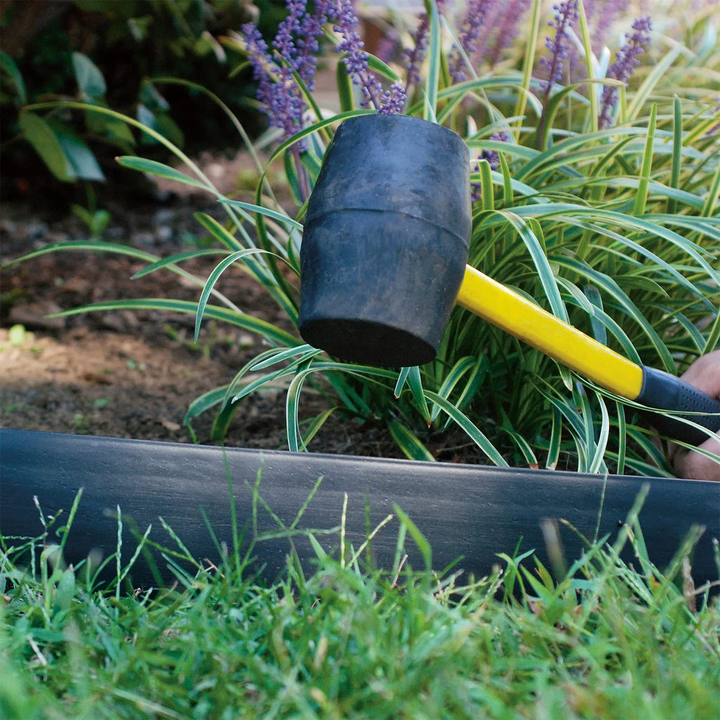 EasyFlex Pound‑In Landscape Edging with Bonus Anchoring Stakes – 20‑Foot Plastic Garden Border, 4.5 in. Straight‑Top Lawn Edging, Black