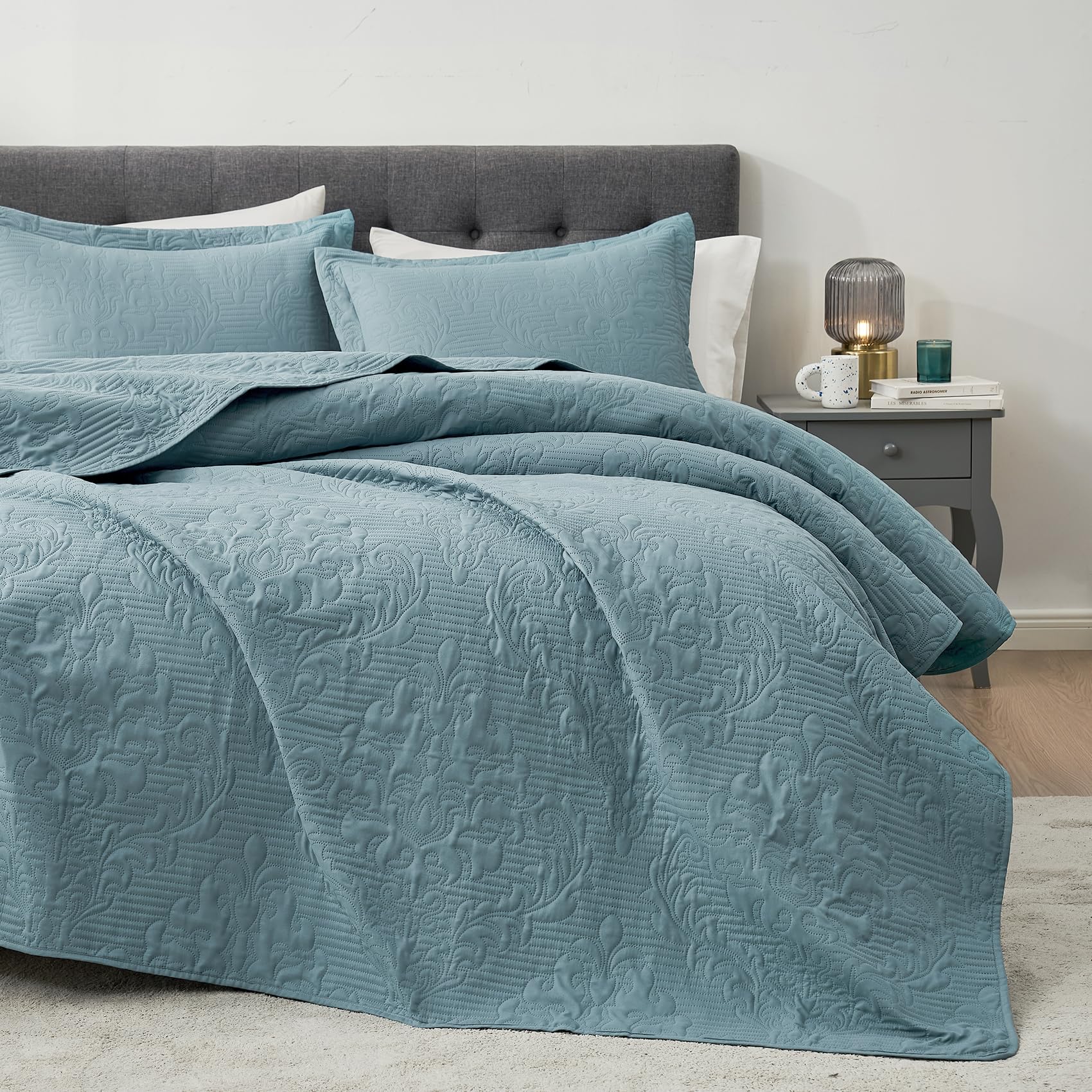 Hansleep Black Quilt Twin Size - Damask Ultrasonic All Season Bedspread Twin, Soft Lightweight Coverlet Bedding Set, 2 Pieces (1 Quilt, 1 Pillow Sham)