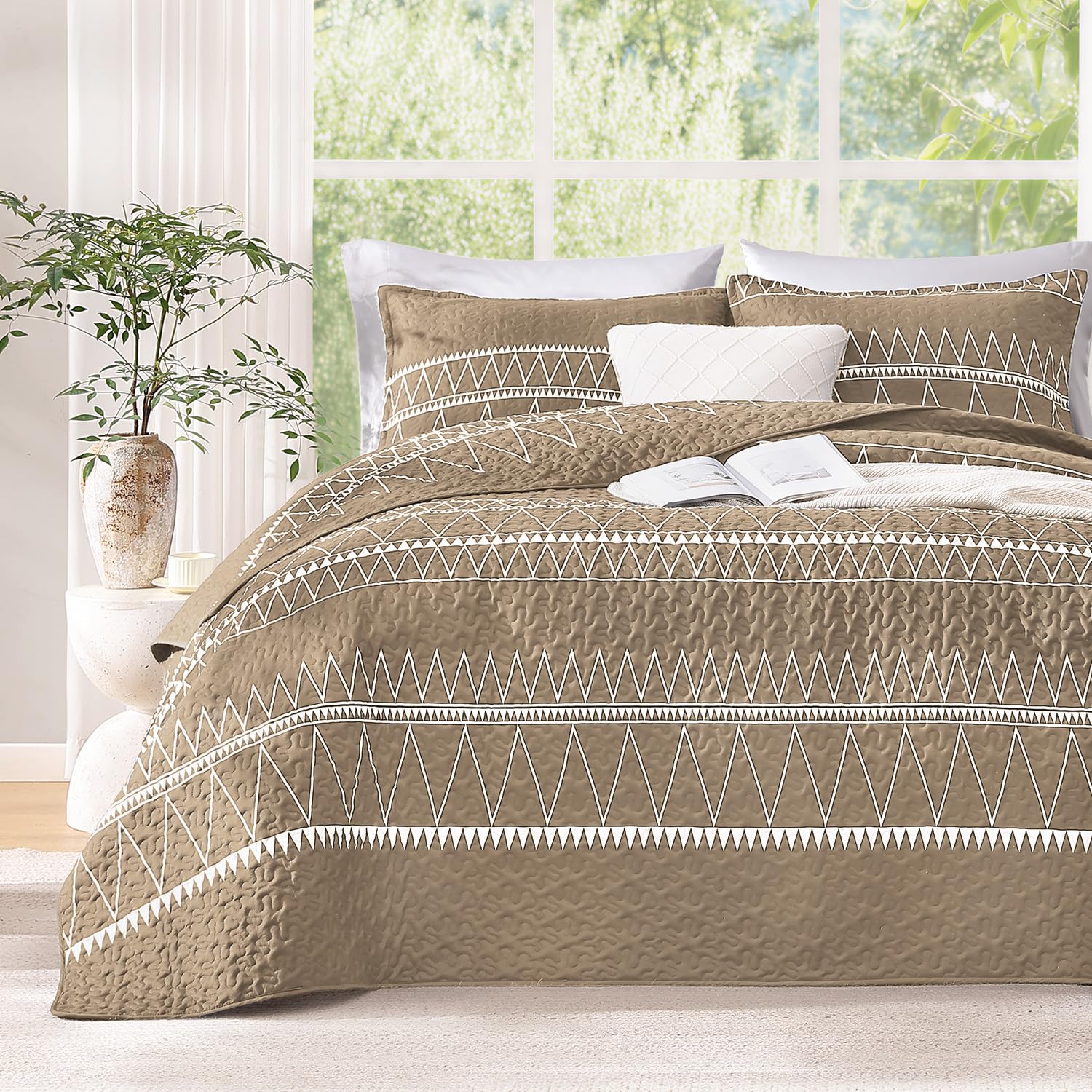 Andency Twin Quilt Set Grey, 2 Pieces Boho Lightweight Soft Striped Bedspread for All Season (68"x86"), Gray Printed Bohemian Polyester Reversible Coverlet Comoforter Sets