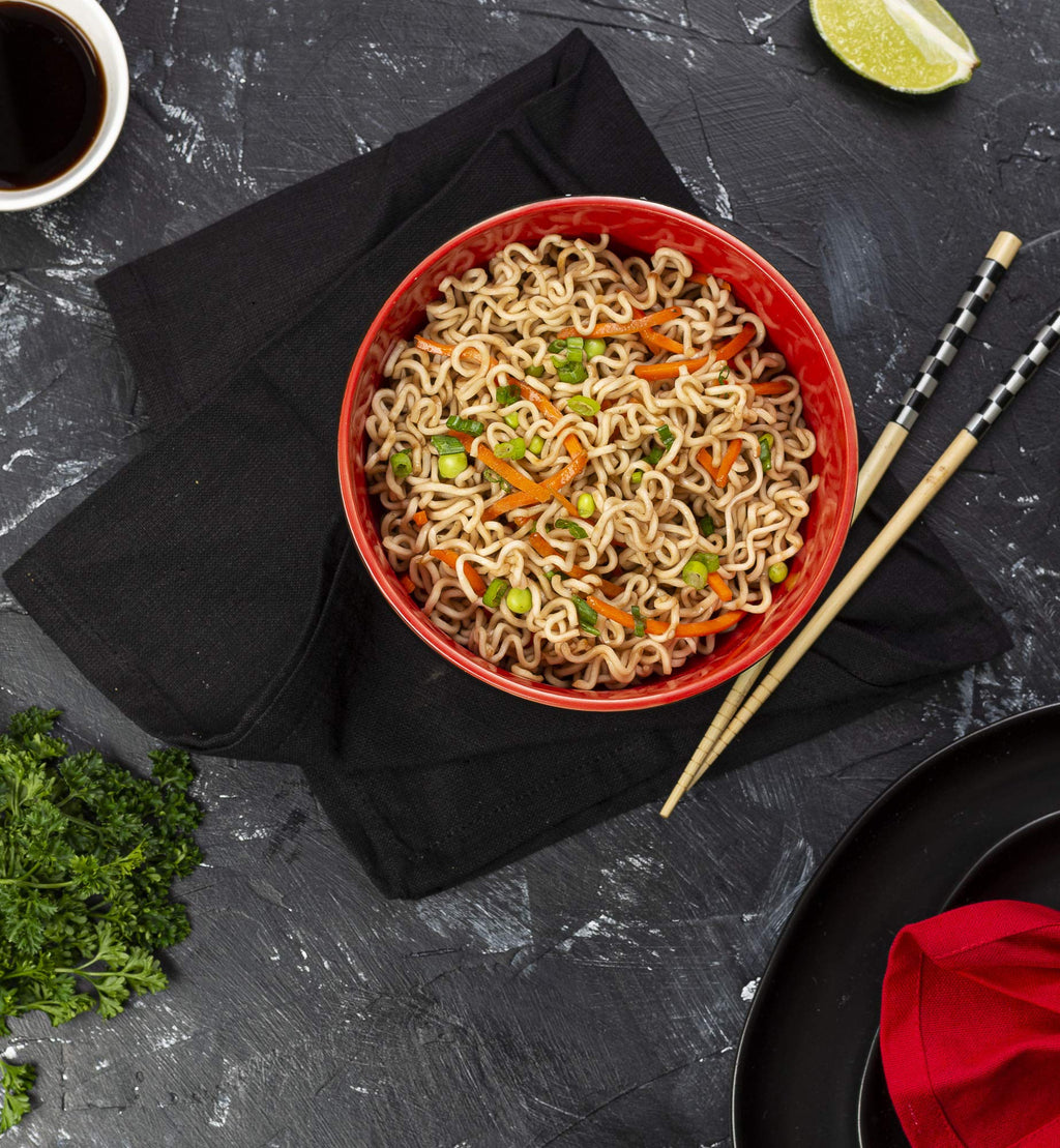 KooK Ramen Bowl, Japanese Bowls, Noodle Bowls, Large Soup Bowl, Ceramic, Large Capacity, For Ramen, Pho, Udon, Soba, Microwave and Dishwasher Safe, 34 oz, Set of 4 (Black/Navy)