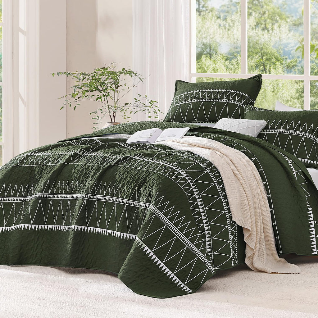 Andency Twin Quilt Set Grey, 2 Pieces Boho Lightweight Soft Striped Bedspread for All Season (68"x86"), Gray Printed Bohemian Polyester Reversible Coverlet Comoforter Sets